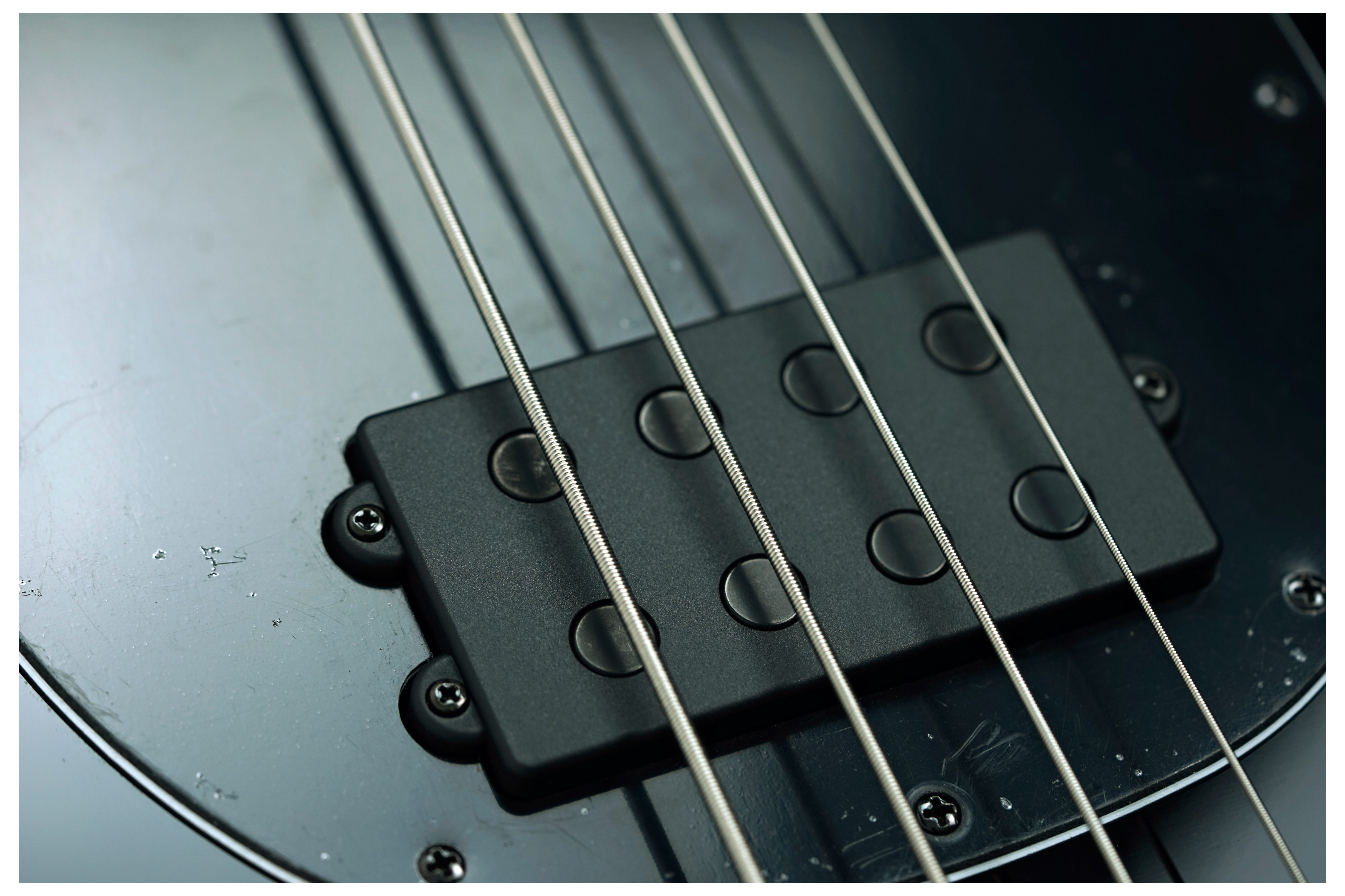 Music Man DarkRay 4 Obisidian Black Ebony Fingerboard #S13624