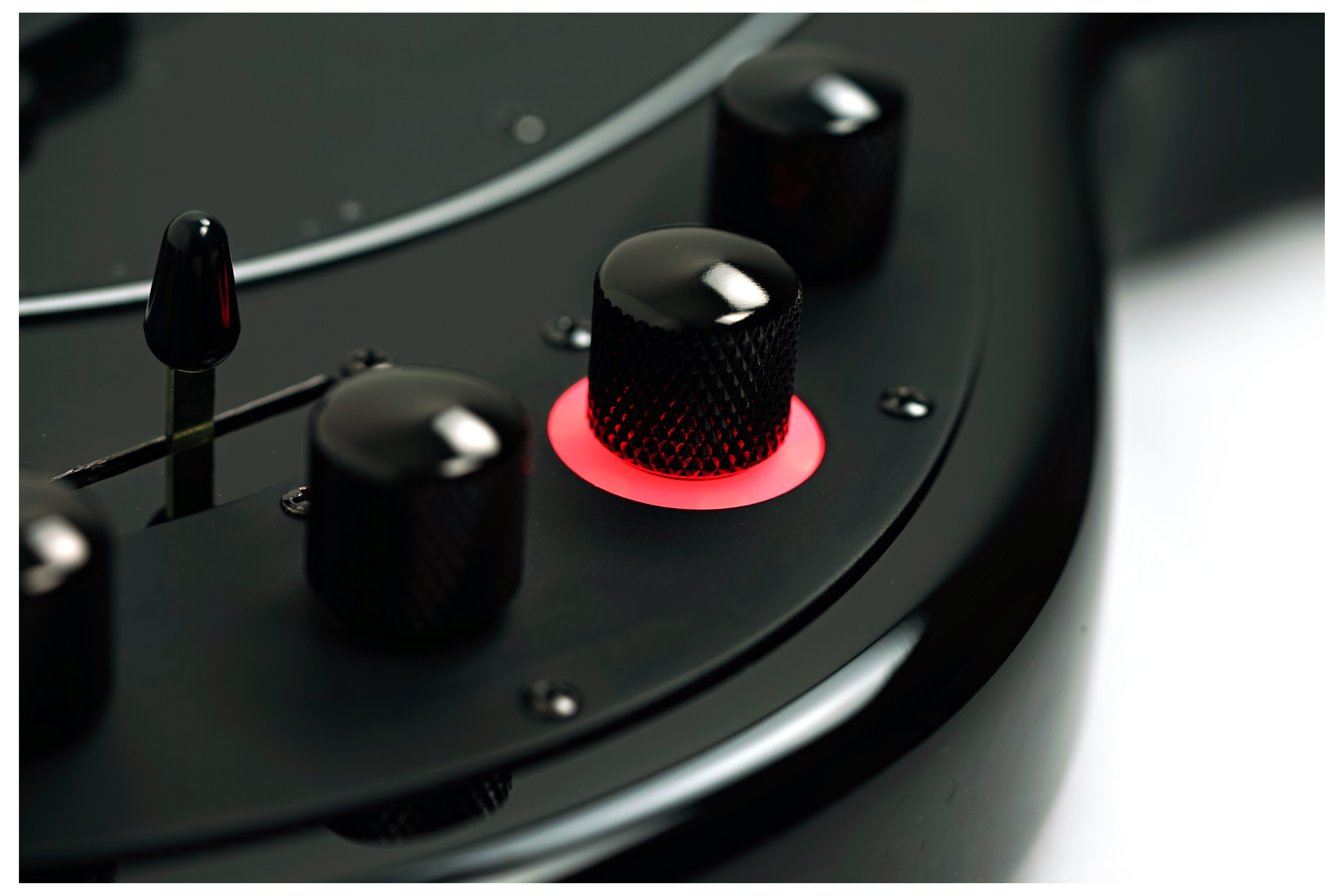 Music Man DarkRay 4 Obisidian Black Ebony Fingerboard #S13624