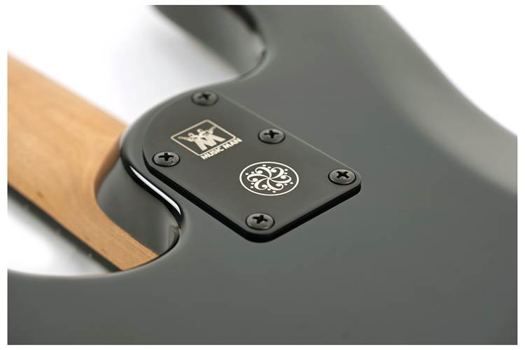 Music Man DarkRay 4 Obisidian Black Ebony Fingerboard Music Man DarkRay 4 Obisidian Black Ebony Fingerboard