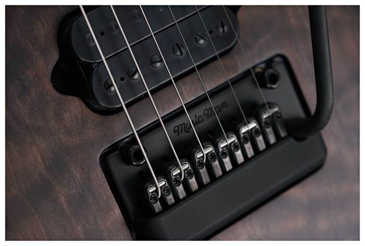 Music Man JP15 Trans Black Quilt Maple Fingerboard #H06308 Music Man JP15 Trans Black Quilt Maple Fingerboard #H06308
