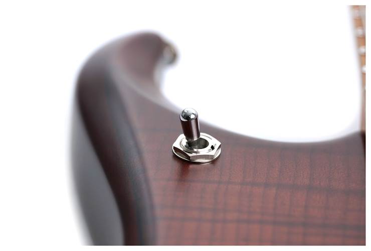 Music Man JP15 Sahara Burst Flame Maple Fingerboard #H06612 Music Man JP15 Sahara Burst Flame Maple Fingerboard #H06612