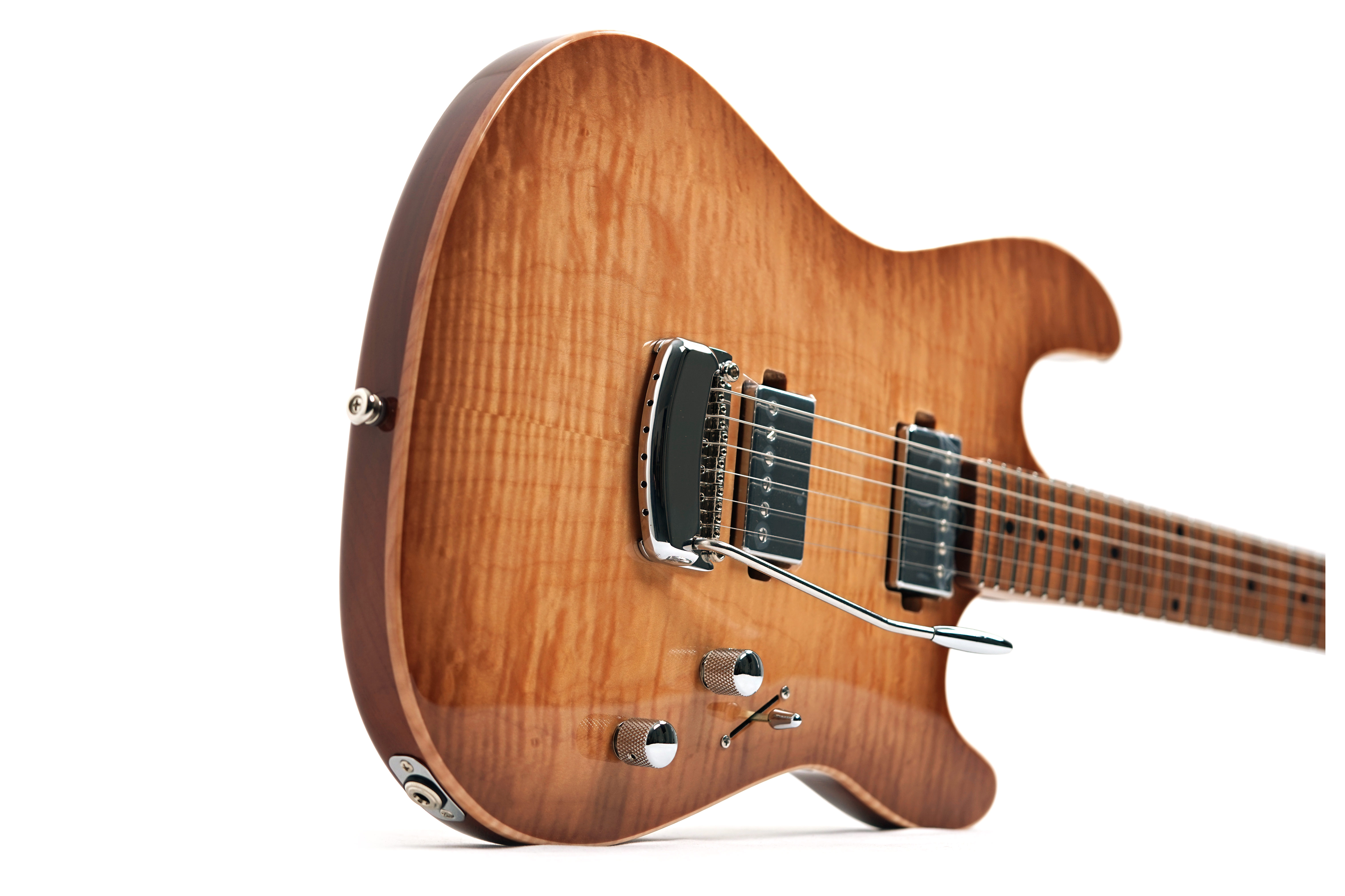 Music Man Sabre HH Trem Honey Suckle Maple Fingerboard #H09744