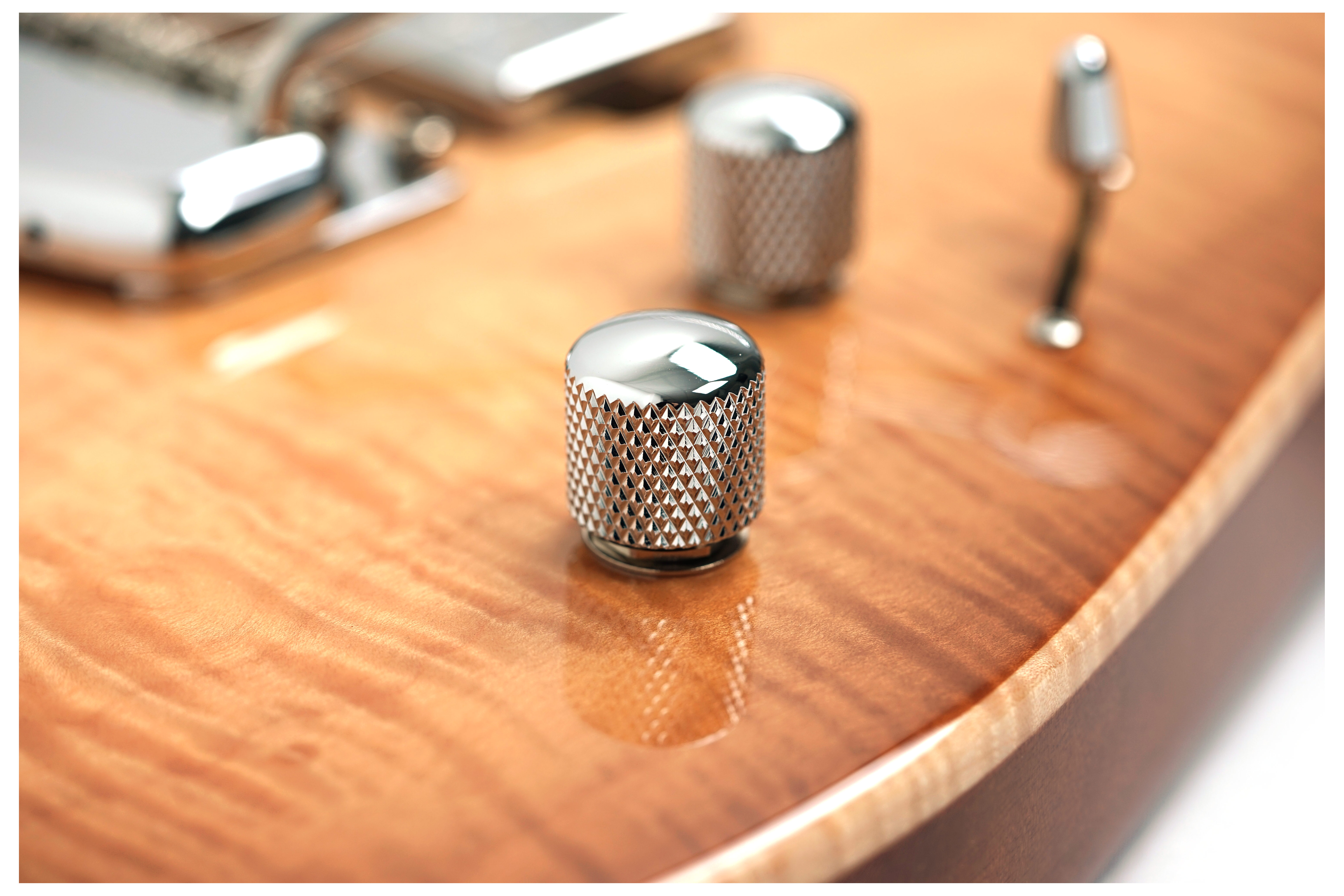 Music Man Sabre HH Trem Honey Suckle Maple Fingerboard #H09744