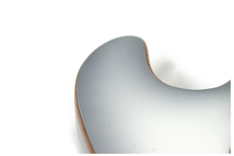 Music Man Sabre HT Snowy Night Roasted Flame Maple Fingerboard (Ex-Demo) #H02662 Music Man Sabre HT Snowy Night Roasted Flame Maple Fingerboard (Ex-Demo) #H02662