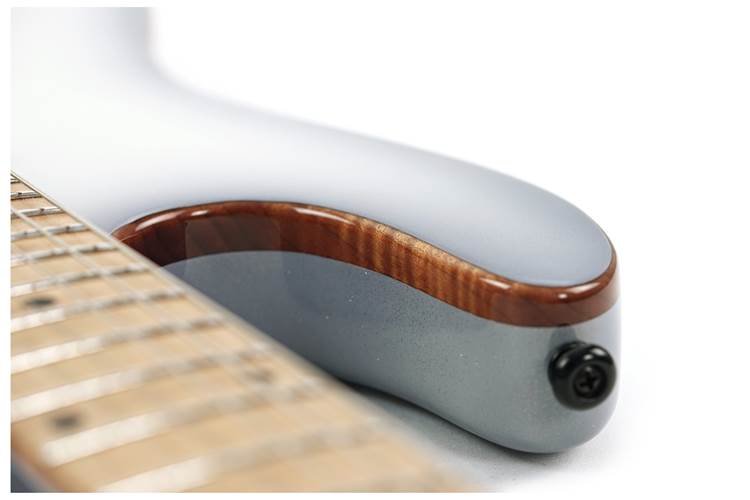 Music Man Sabre HT Snowy Night Roasted Flame Maple Fingerboard (Ex-Demo) #H02662 Music Man Sabre HT Snowy Night Roasted Flame Maple Fingerboard (Ex-Demo) #H02662