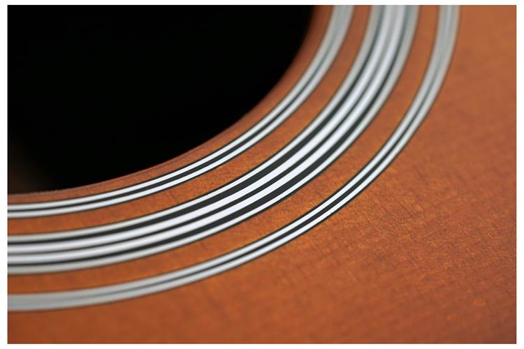 Martin D28 Ambertone Martin D28 Ambertone