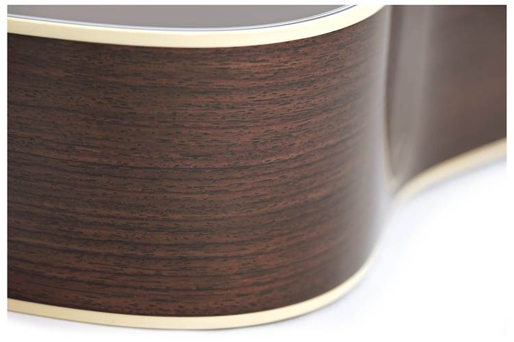 Martin D28 Ambertone Martin D28 Ambertone