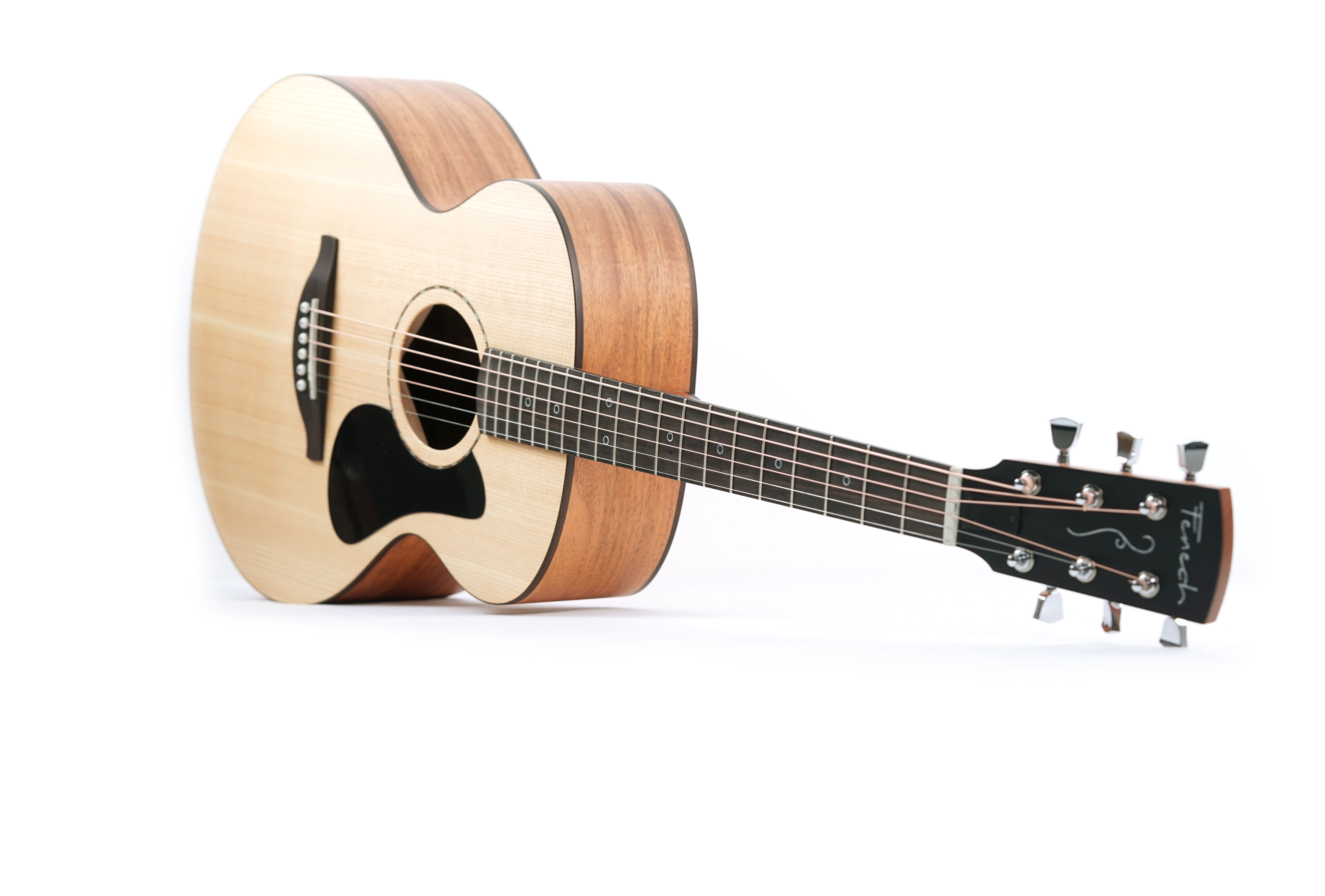 Fenech VT Auditorium AA Sitka Spruce/New Guinea Rosewood