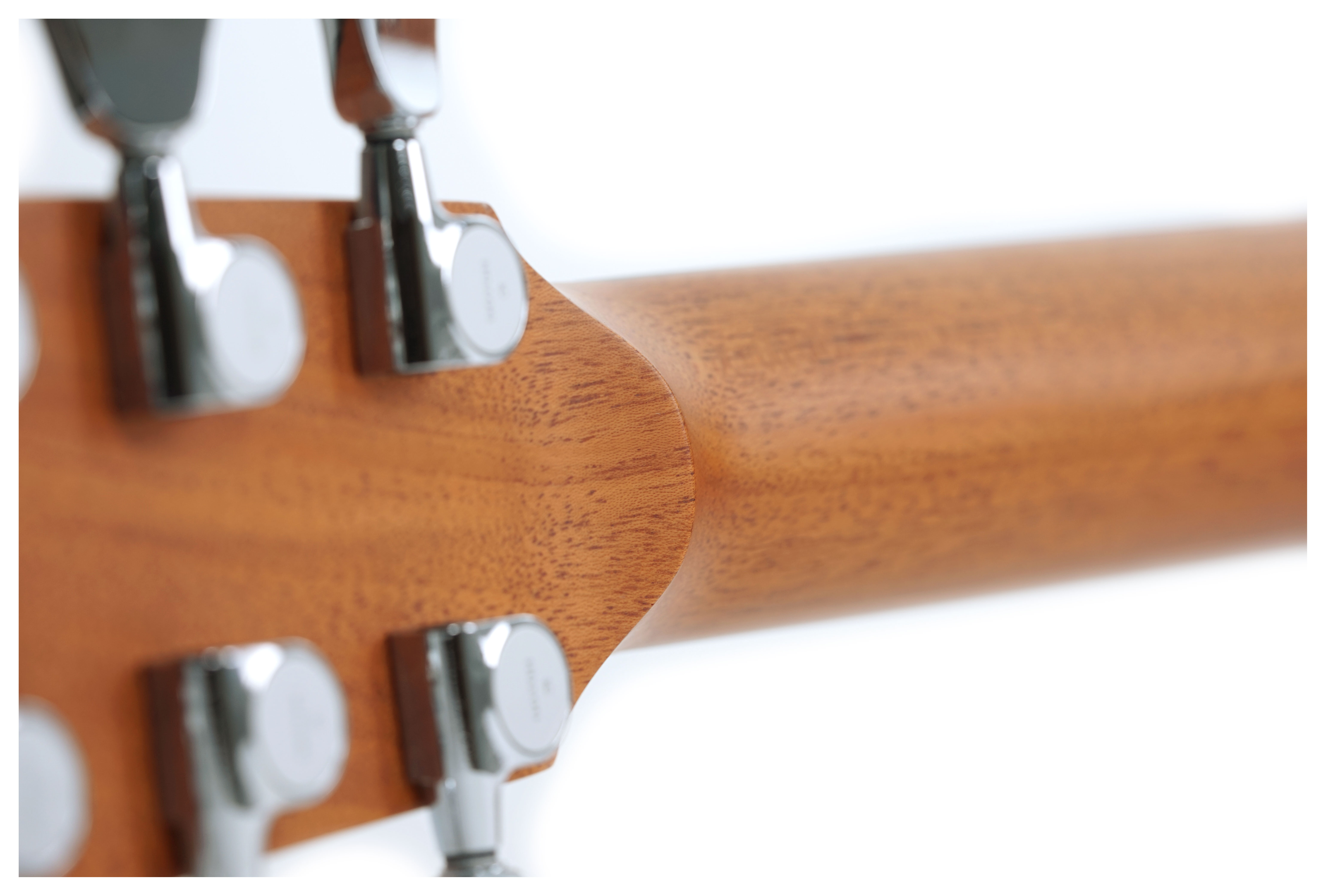 Fenech VT Auditorium AA Sitka Spruce/New Guinea Rosewood