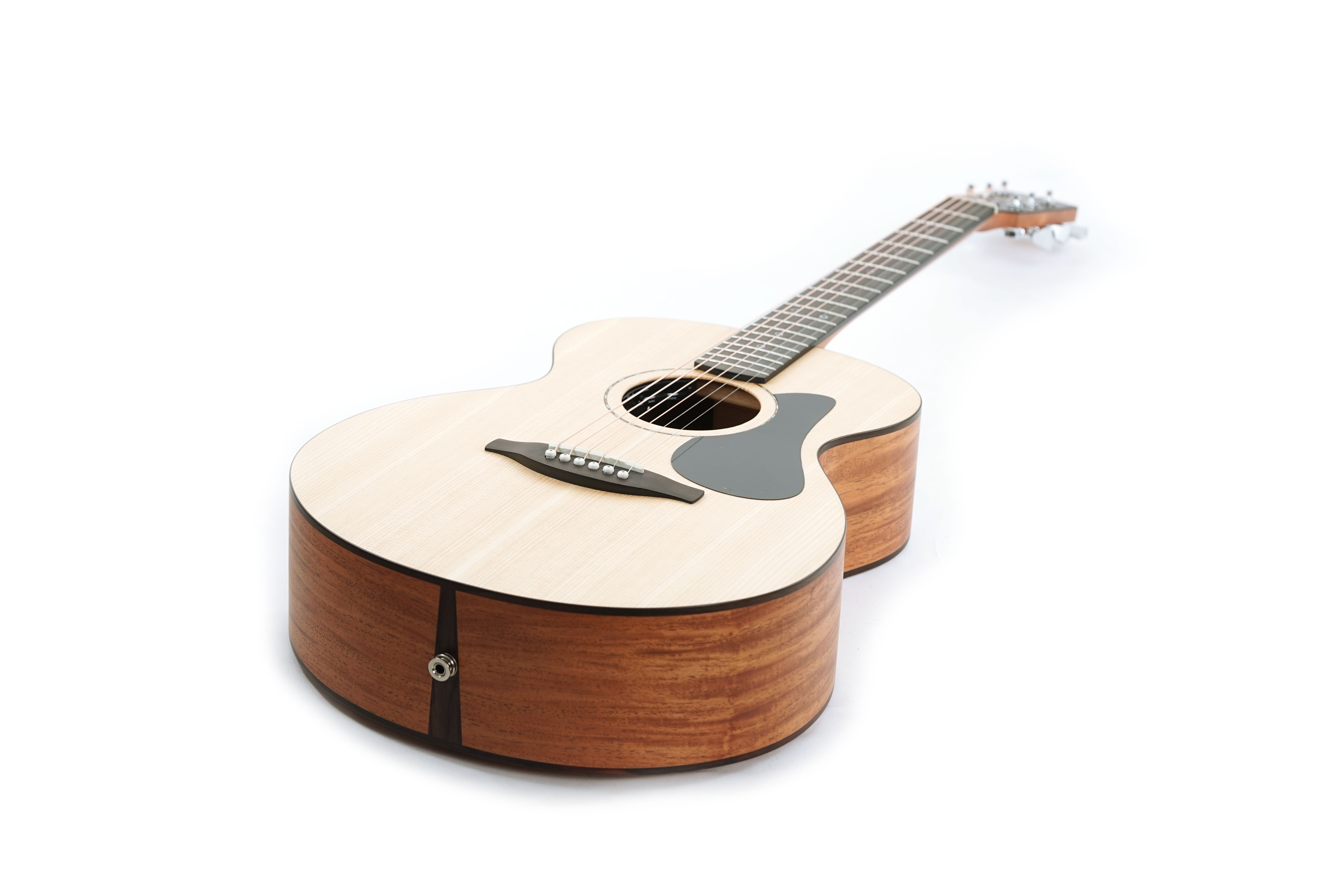 Fenech VT Auditorium AA Sitka Spruce/New Guinea Rosewood