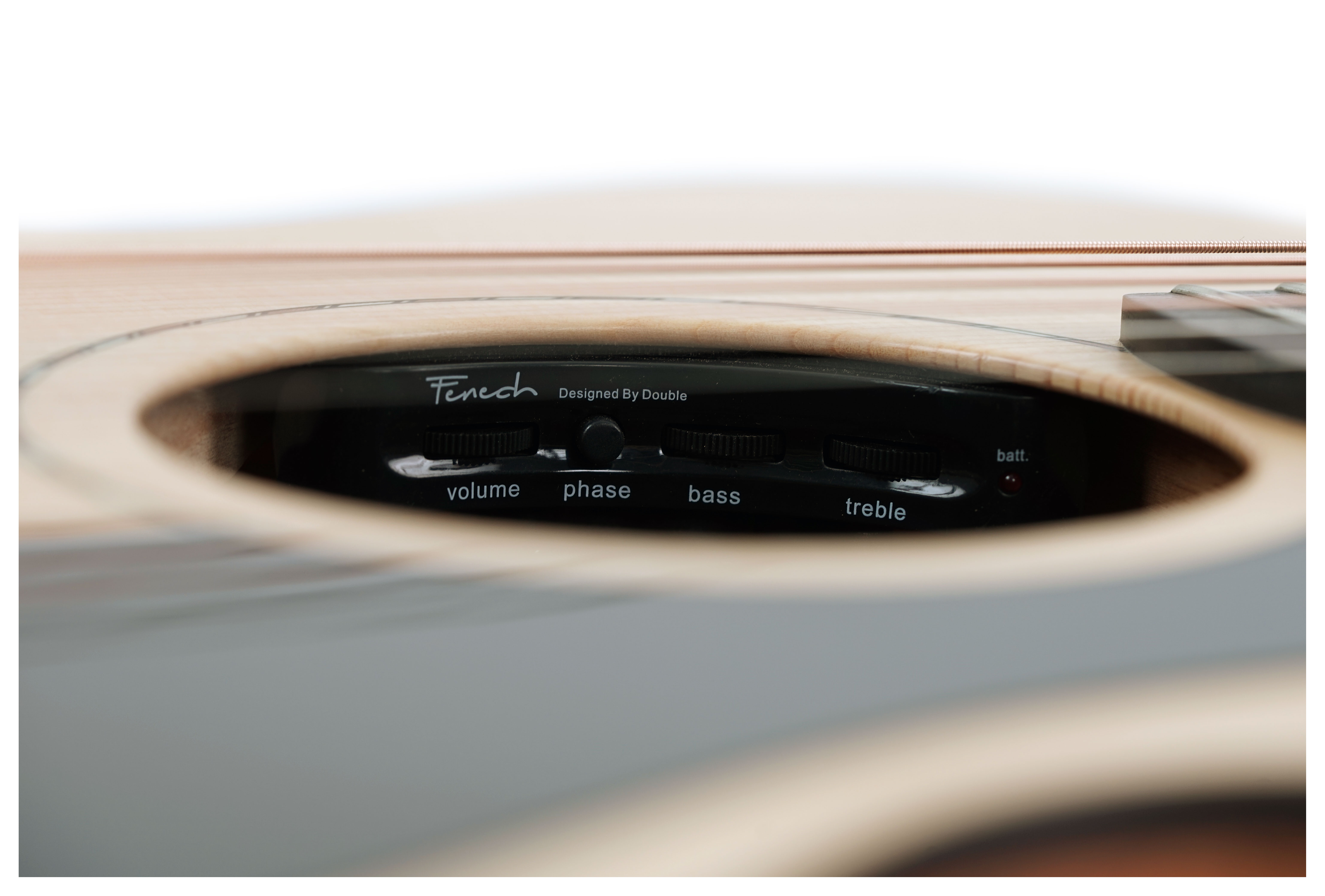 Fenech VT Auditorium AA Sitka Spruce/New Guinea Rosewood