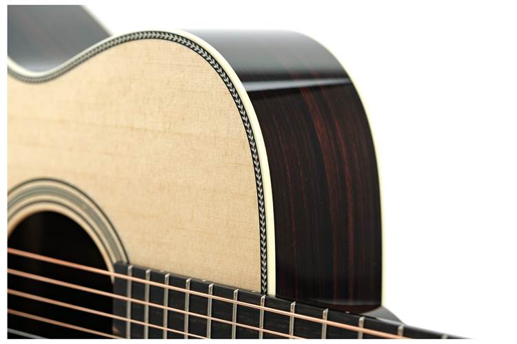 Collings 002H 14 Fret Collings 002H 14 Fret