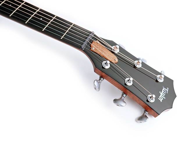 Taylor Custom Grand Auditorium Adirondack Spruce / Honduran Rosewood Taylor Custom Grand Auditorium Adirondack Spruce / Honduran Rosewood