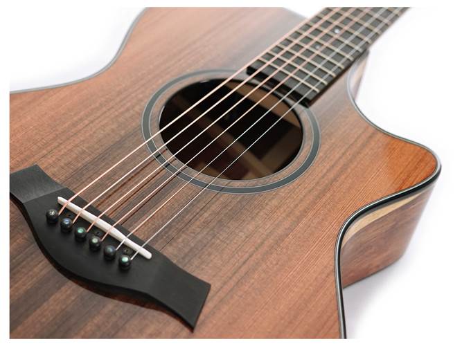 Taylor Custom Grand Concert Sinker Redwood Honduran Rosewood Taylor Custom Grand Concert Sinker Redwood Honduran Rosewood