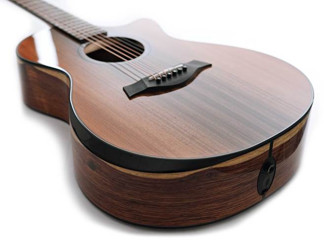 Taylor Custom Grand Concert Sinker Redwood Honduran Rosewood Taylor Custom Grand Concert Sinker Redwood Honduran Rosewood