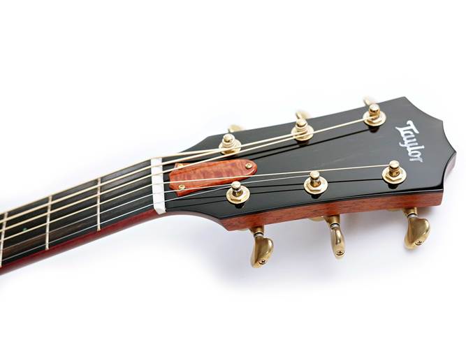 Taylor Custom Grand Symphony Adirondack Spruce / Red Ironbark Baritone Taylor Custom Grand Symphony Adirondack Spruce / Red Ironbark Baritone