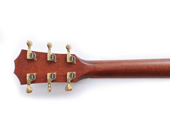 Taylor Custom Grand Symphony Adirondack Spruce / Red Ironbark Baritone Taylor Custom Grand Symphony Adirondack Spruce / Red Ironbark Baritone