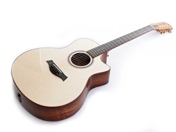 Taylor Custom Grand Symphony 9 String Lutz Spruce / AA Koa Taylor Custom Grand Symphony 9 String Lutz Spruce / AA Koa