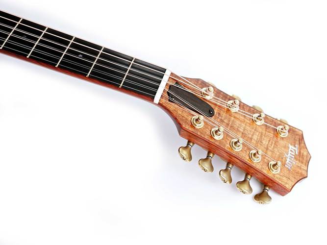 Taylor Custom Grand Symphony 9 String Lutz Spruce / AA Koa Taylor Custom Grand Symphony 9 String Lutz Spruce / AA Koa