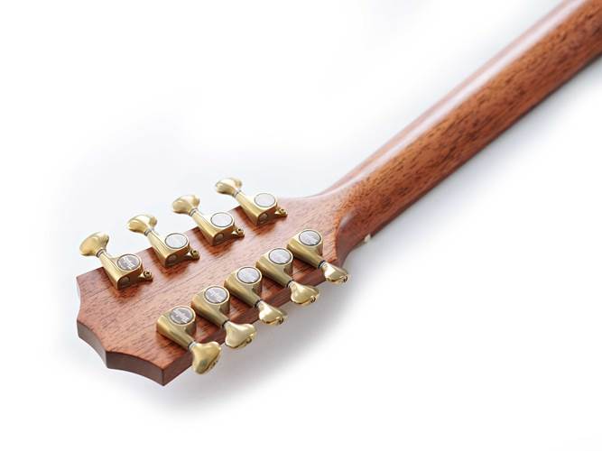 Taylor Custom Grand Symphony 9 String Lutz Spruce / AA Koa Taylor Custom Grand Symphony 9 String Lutz Spruce / AA Koa