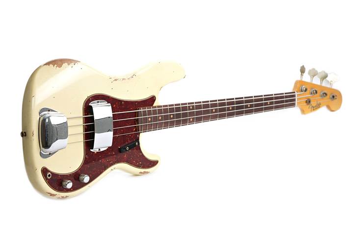 Fender Custom Shop 64 Precision Bass Relic Aged Vintage White #CZ574241 Fender Custom Shop 64 Precision Bass Relic Aged Vintage White #CZ574241
