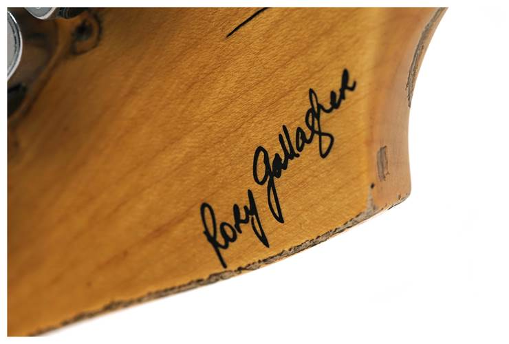 Fender Custom Shop Rory Gallagher Stratocaster 3-Color Sunburst #R141874 Fender Custom Shop Rory Gallagher Stratocaster 3-Color Sunburst #R141874