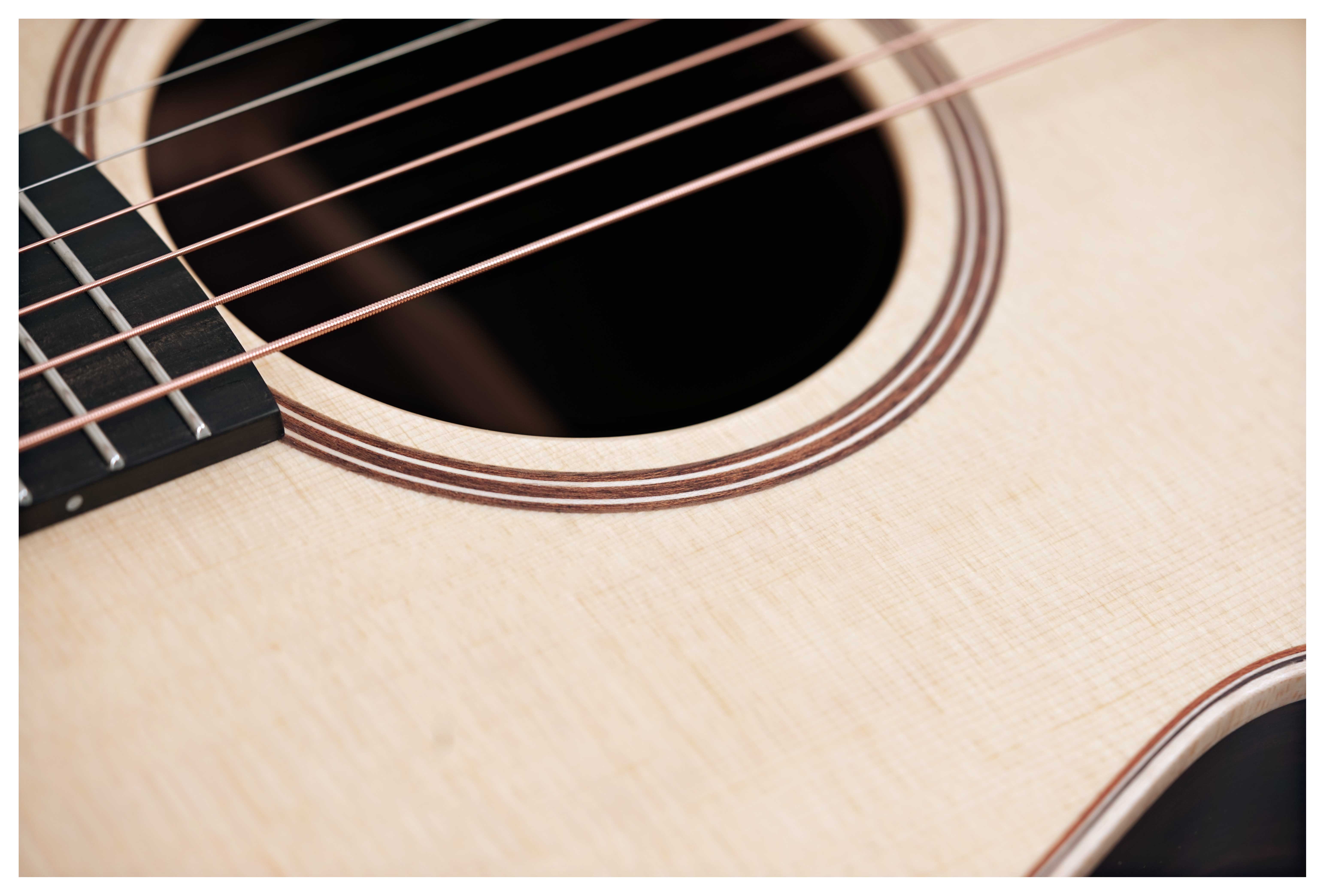 Lowden F-32 Sitka Spruce / Indian Rosewood #29261