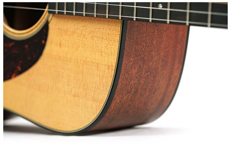 Martin Standard Series D-18 Satin  Martin Standard Series D-18 Satin