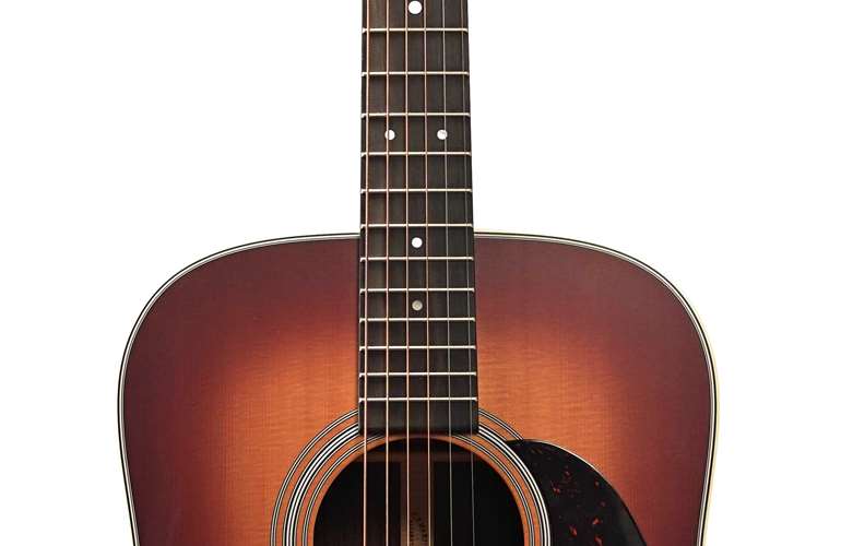 Martin Standard Series D-28 Satin Amberburst #2850467 Martin Standard Series D-28 Satin Amberburst #2850467