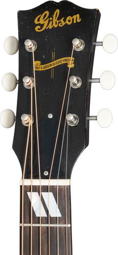 Gibson Custom 1942 Banner Southern Jumbo Reissue Vintage Sunburst Light Aged Gibson Custom 1942 Banner Southern Jumbo Reissue Vintage Sunburst Light Aged