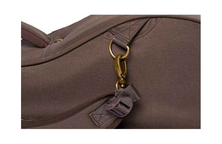 Taylor AeroCase GS Mini Choc Brown Taylor AeroCase GS Mini Choc Brown