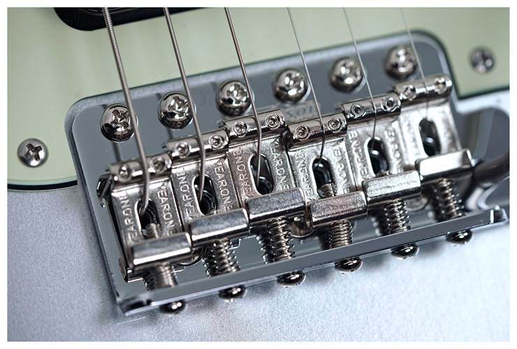 Suhr Classic S Vintage Limited Edition HSS Firemist Silver Rosewood Fingerboard #88544 Suhr Classic S Vintage Limited Edition HSS Firemist Silver Rosewood Fingerboard #88544