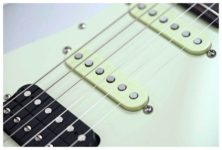 Suhr Classic S Vintage Limited Edition HSS Firemist Silver Rosewood Fingerboard #88544 Suhr Classic S Vintage Limited Edition HSS Firemist Silver Rosewood Fingerboard #88544