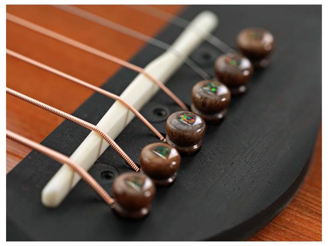 Taylor Custom Grand Concert Sassafras / Redwood Taylor Custom Grand Concert Sassafras / Redwood
