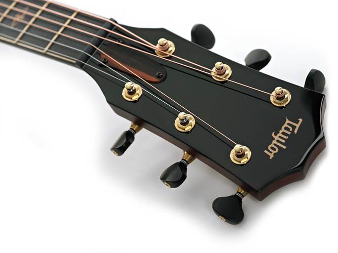 Taylor Custom Grand Concert Sassafras / Redwood Taylor Custom Grand Concert Sassafras / Redwood