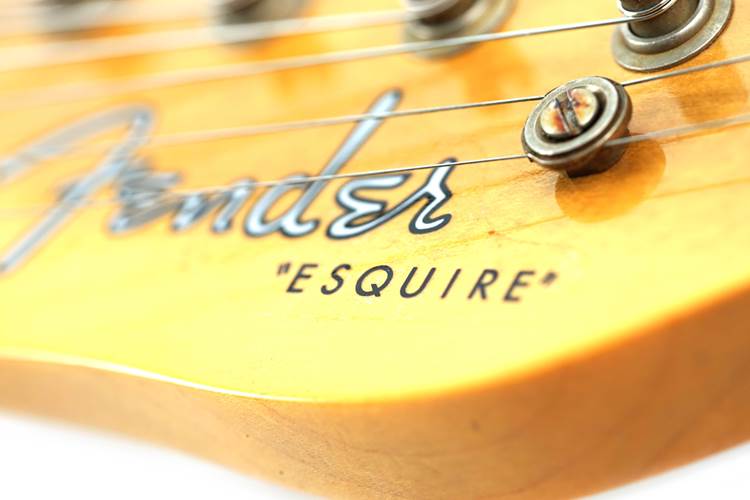 Fender Custom Shop 1950 Double Esquire Journeyman Relic Faded Nocaster Blonde guitarguitar spec #R126762 Fender Custom Shop 1950 Double Esquire Journeyman Relic Faded Nocaster Blonde guitarguitar spec #R126762