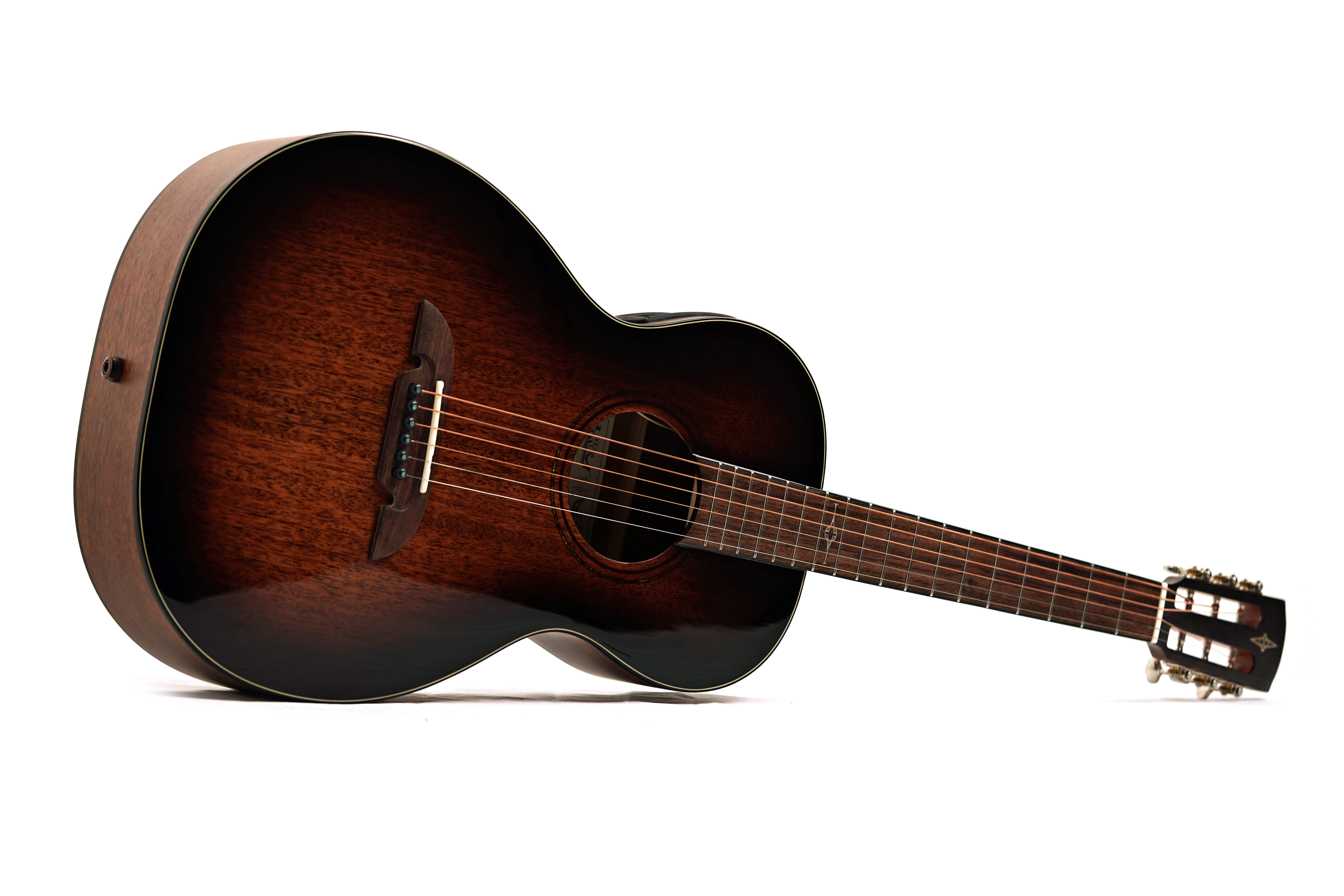 Alvarez Artist Series AP66e Shadowburst (Ex-Demo) #E21011267