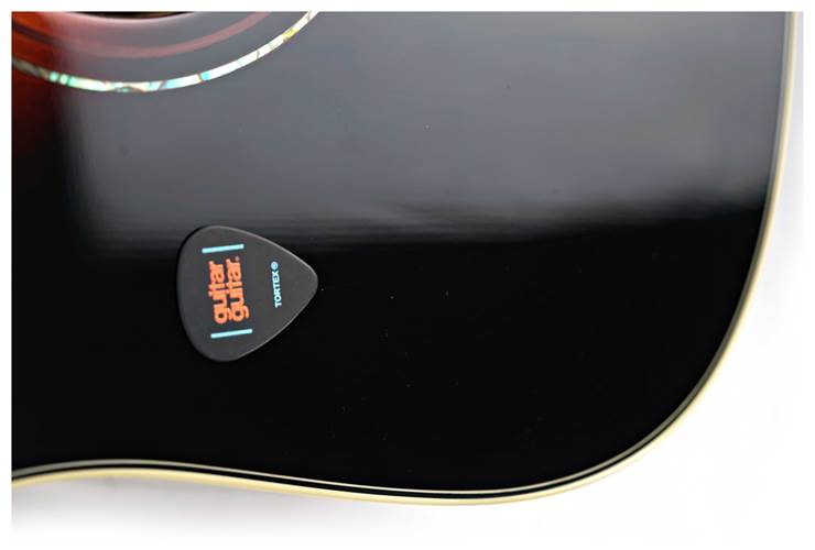Alvarez Masterworks MDR70e Sunburst (Ex-Demo) #E24071950 Alvarez Masterworks MDR70e Sunburst (Ex-Demo) #E24071950