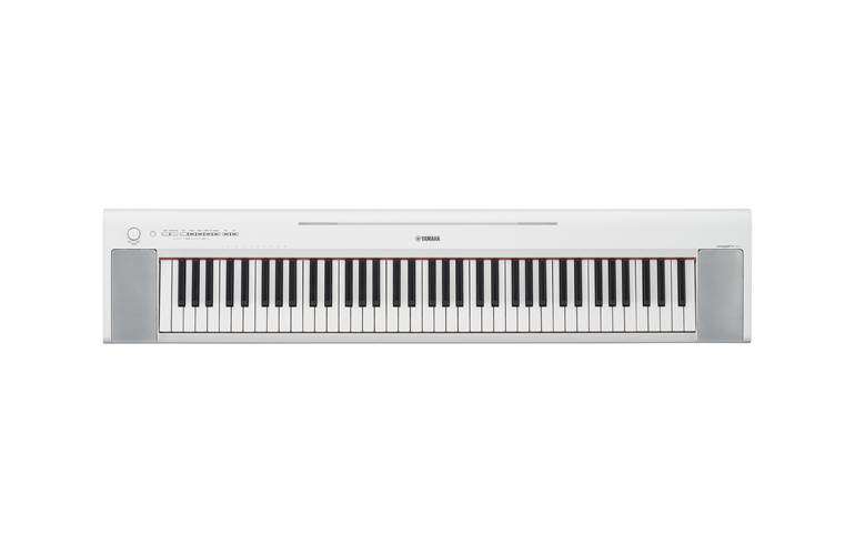 Yamaha Piaggero NP-35 76 Key Keyboard White