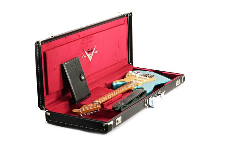 Fender Custom Shop American Custom Stratocaster Teal Green Metallic Fender Custom Shop American Custom Stratocaster Teal Green Metallic