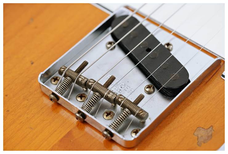 Fender Custom Shop 1965 Telecaster Custom Heavy Relic Honey Burst Maple Fingerboard Fender Custom Shop 1965 Telecaster Custom Heavy Relic Honey Burst Maple Fingerboard