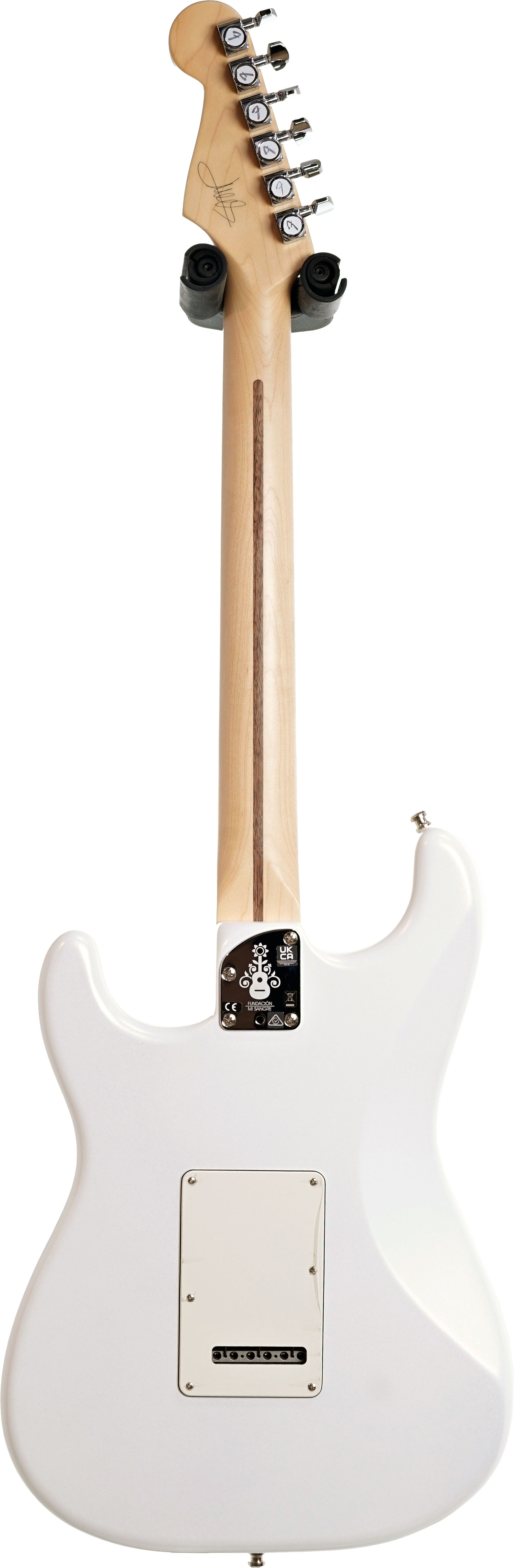 Fender Juanes Stratocaster Maple Fingerboard Luna White (Nearly New) #JL230299