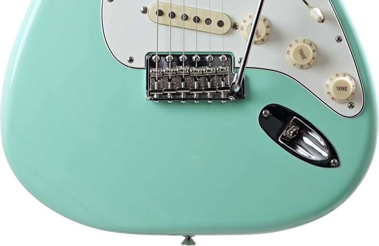 Fender Vintera II 70s Stratocaster Rosewood Fingerboard Surf Green (Ex-Demo) #MX23034769 Fender Vintera II 70s Stratocaster Rosewood Fingerboard Surf Green (Ex-Demo) #MX23034769