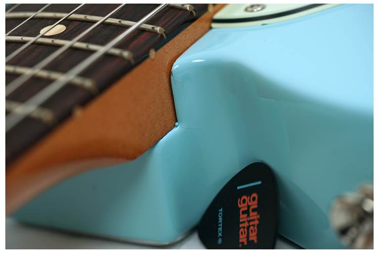 Fender Vintera II 60s Telecaster Rosewood Fingerboard Sonic Blue (Ex-Demo) #MX25035551 Fender Vintera II 60s Telecaster Rosewood Fingerboard Sonic Blue (Ex-Demo) #MX25035551