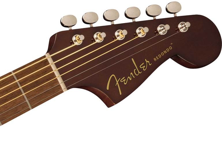 Fender Redondo Player Walnut Fingerboard Natural Fender Redondo Player Walnut Fingerboard Natural