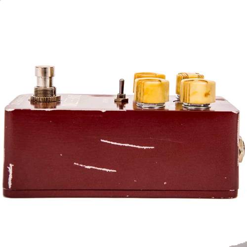 Danelectro DEF1 Eisenhower Fuzz Pedal Danelectro DEF1 Eisenhower Fuzz Pedal