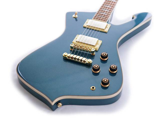 Ibanez IC420 Iceman Antique Blue Metallic Ibanez IC420 Iceman Antique Blue Metallic