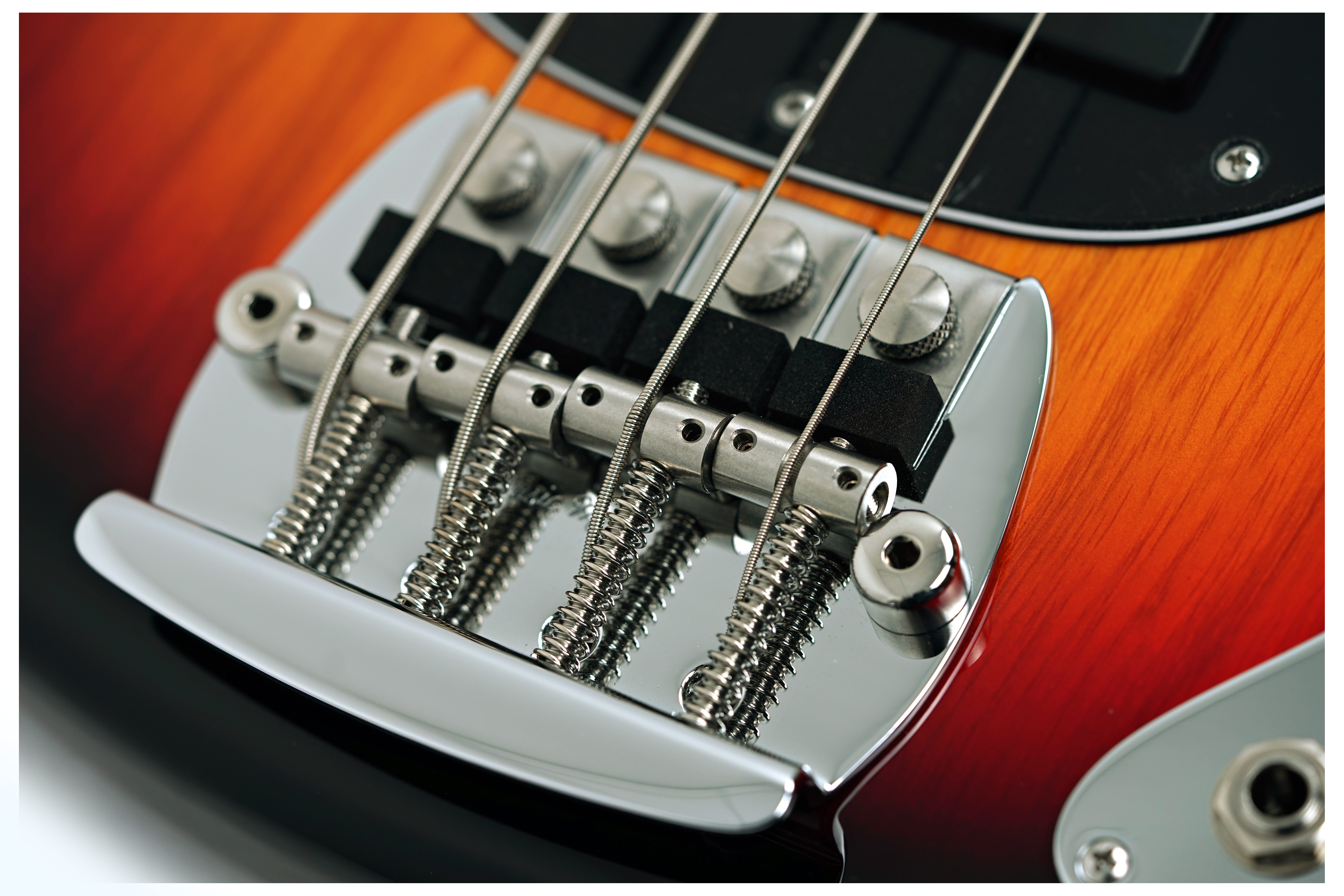 Music Man Retro 70s Stingray Sunburst #CB01404