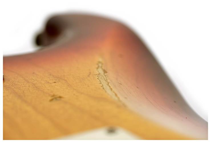 Fender Custom Shop 1956 Stratocaster Journeyman Relic Transparent 3 Tone Sunburst Masterbuilt by Levi Perry #CZ565540 Fender Custom Shop 1956 Stratocaster Journeyman Relic Transparent 3 Tone Sunburst Masterbuilt by Levi Perry #CZ565540