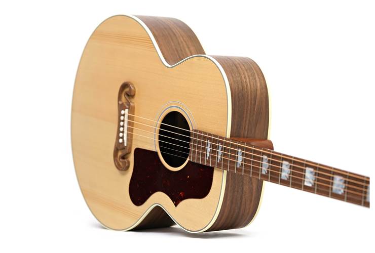 Gibson SJ-200 Studio Walnut Satin Natural #23064101 Gibson SJ-200 Studio Walnut Satin Natural #23064101